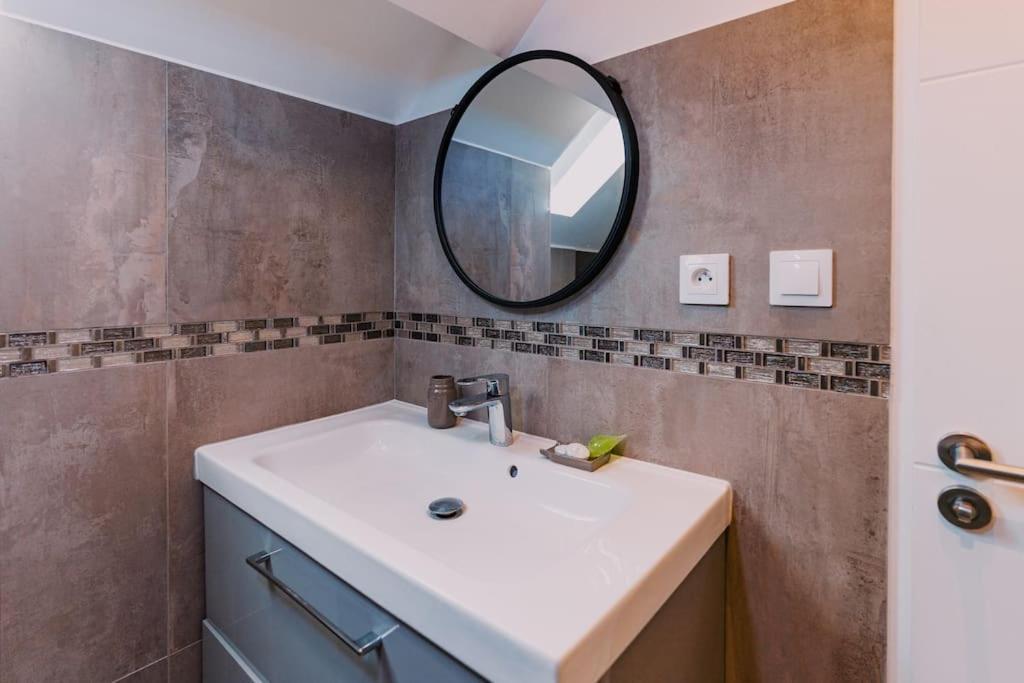 Charmant Appartement Proche Disneyland Bussy-Saint-Georges Buitenkant foto